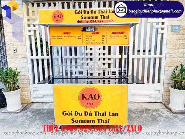 xe bán gỏi đu đủ