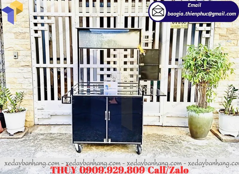 đặt làm xe bán bánh bạch tuộc nhỏ gọn đường phố