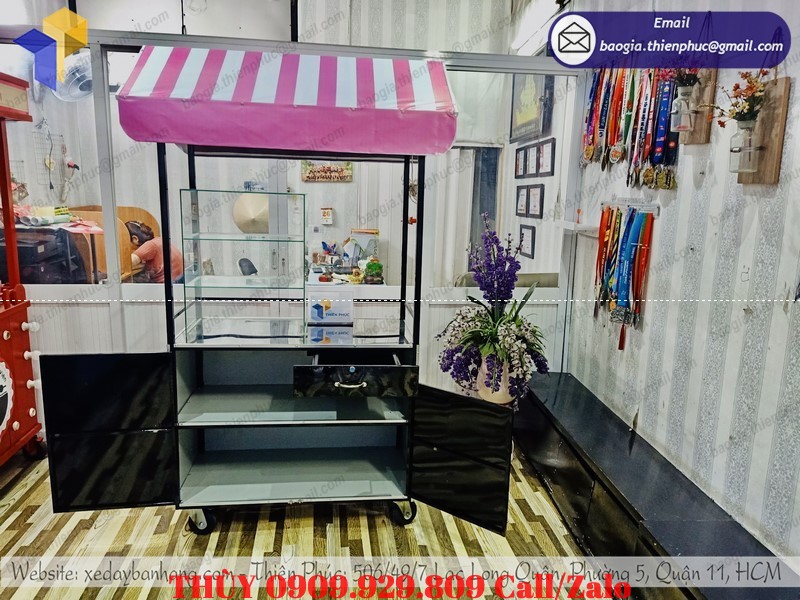 quầy bán cá viên xiên que đẹp