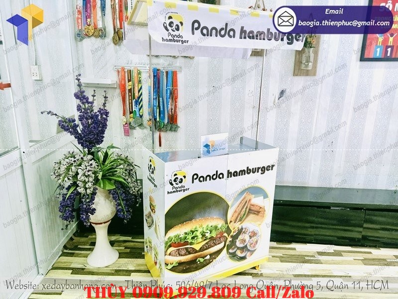 quầy lắp ráp bán bánh hamburger