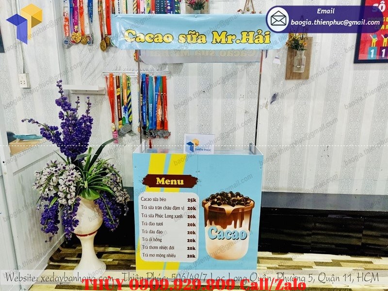quầy xe xếp gọn bán cacao sữa