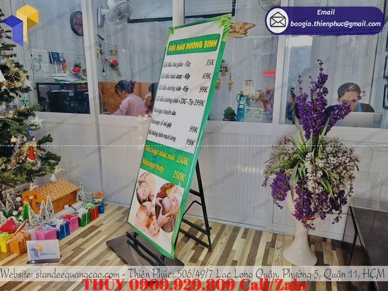 standee đế sắt khung treo banner spa