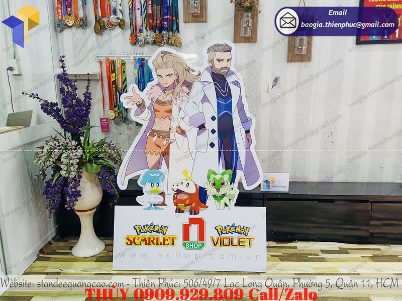 standee mô hình nhân vật game