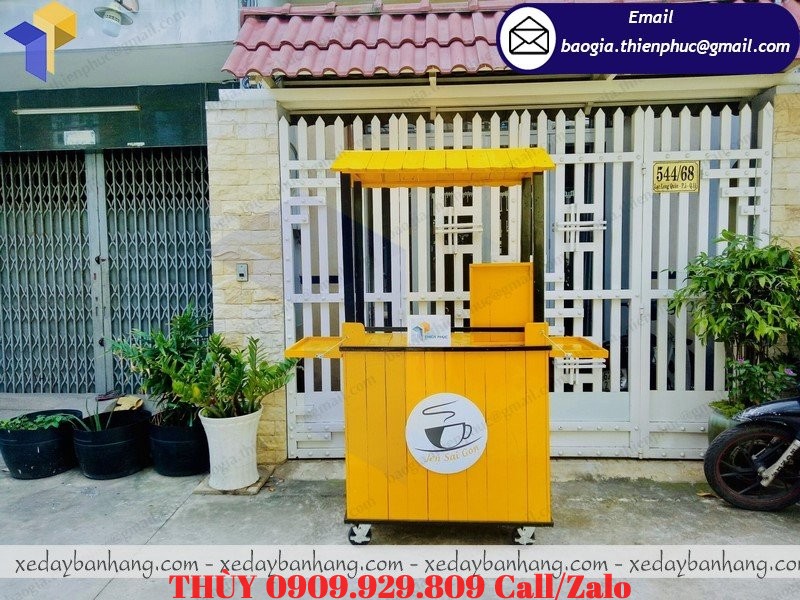 tủ gỗ bán coffee