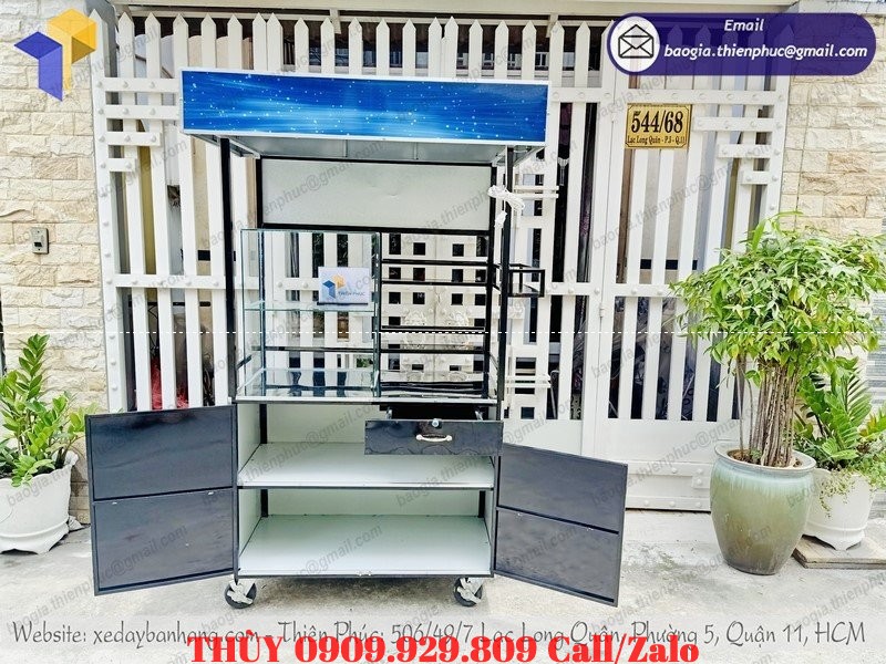 xe bán nước giải khát lưu động tại tân phú